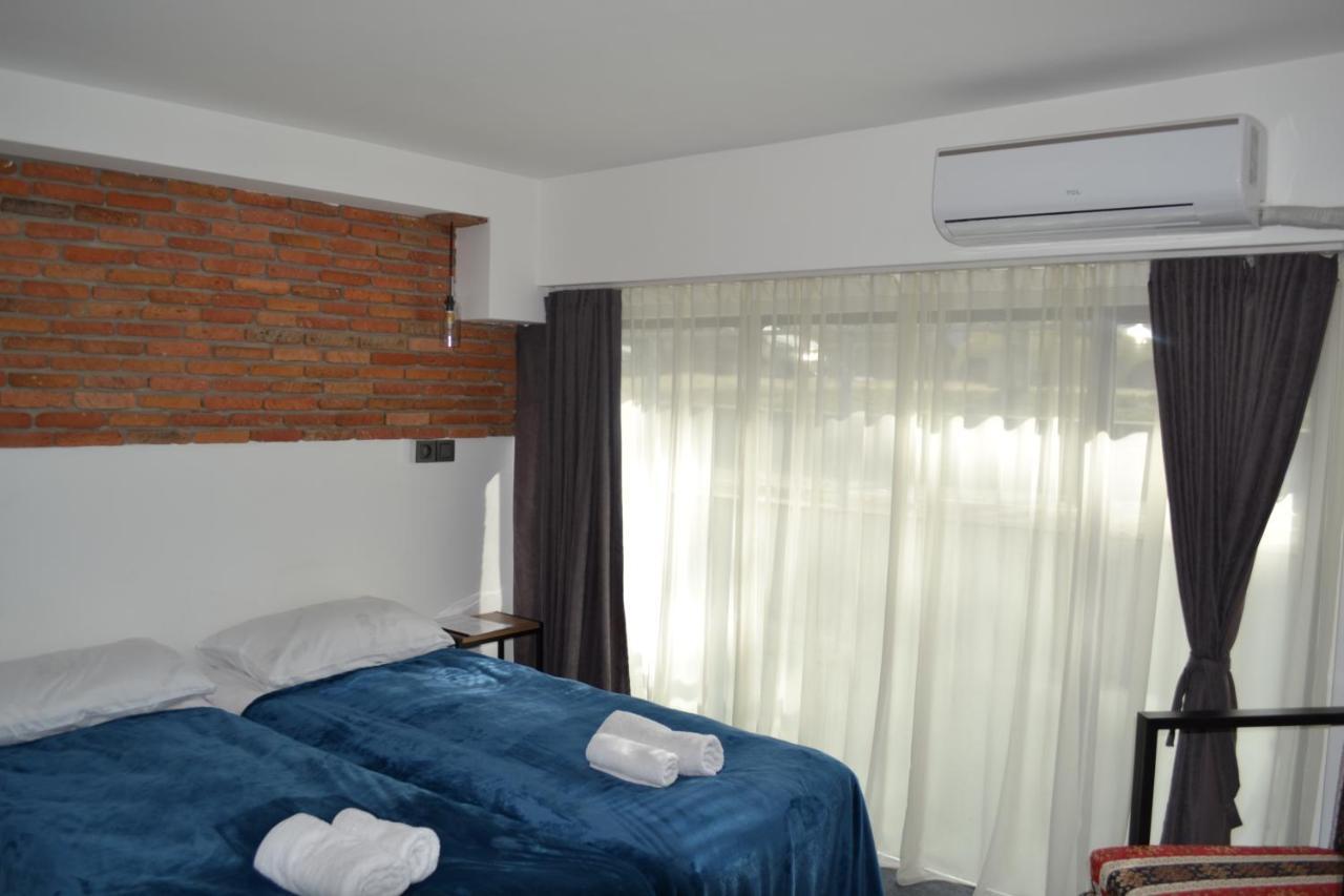 Hotel Baratashvili 12 Tbilisi Exterior photo